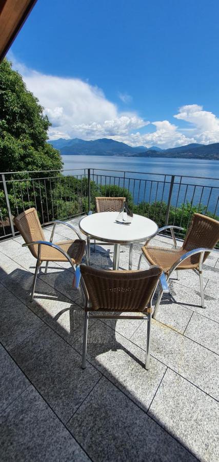 Bella Vista Lago Maggiore Ghiffa Bagian luar foto