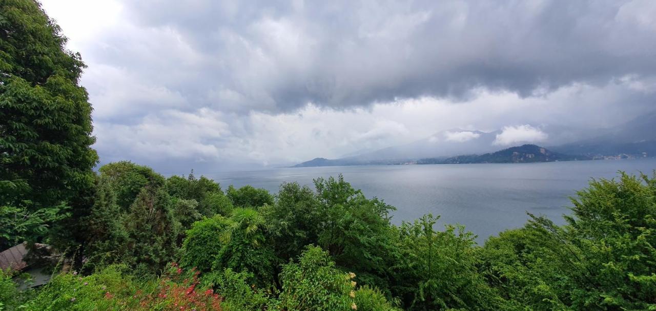 Bella Vista Lago Maggiore Ghiffa Bagian luar foto