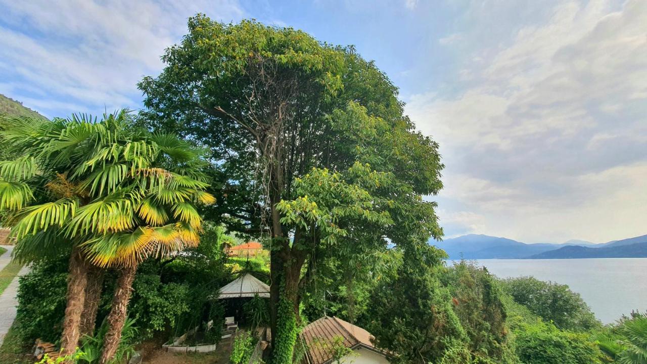 Bella Vista Lago Maggiore Ghiffa Bagian luar foto